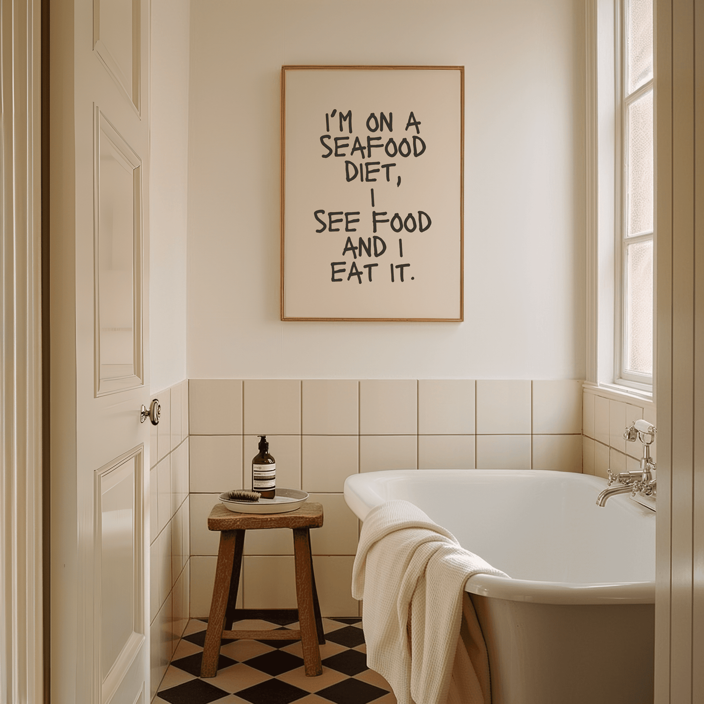 I'm on a Seafood diet. - Black & Cream Artprint